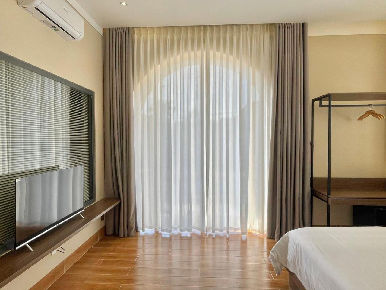 Mela Hotel My Thach Bagian luar foto