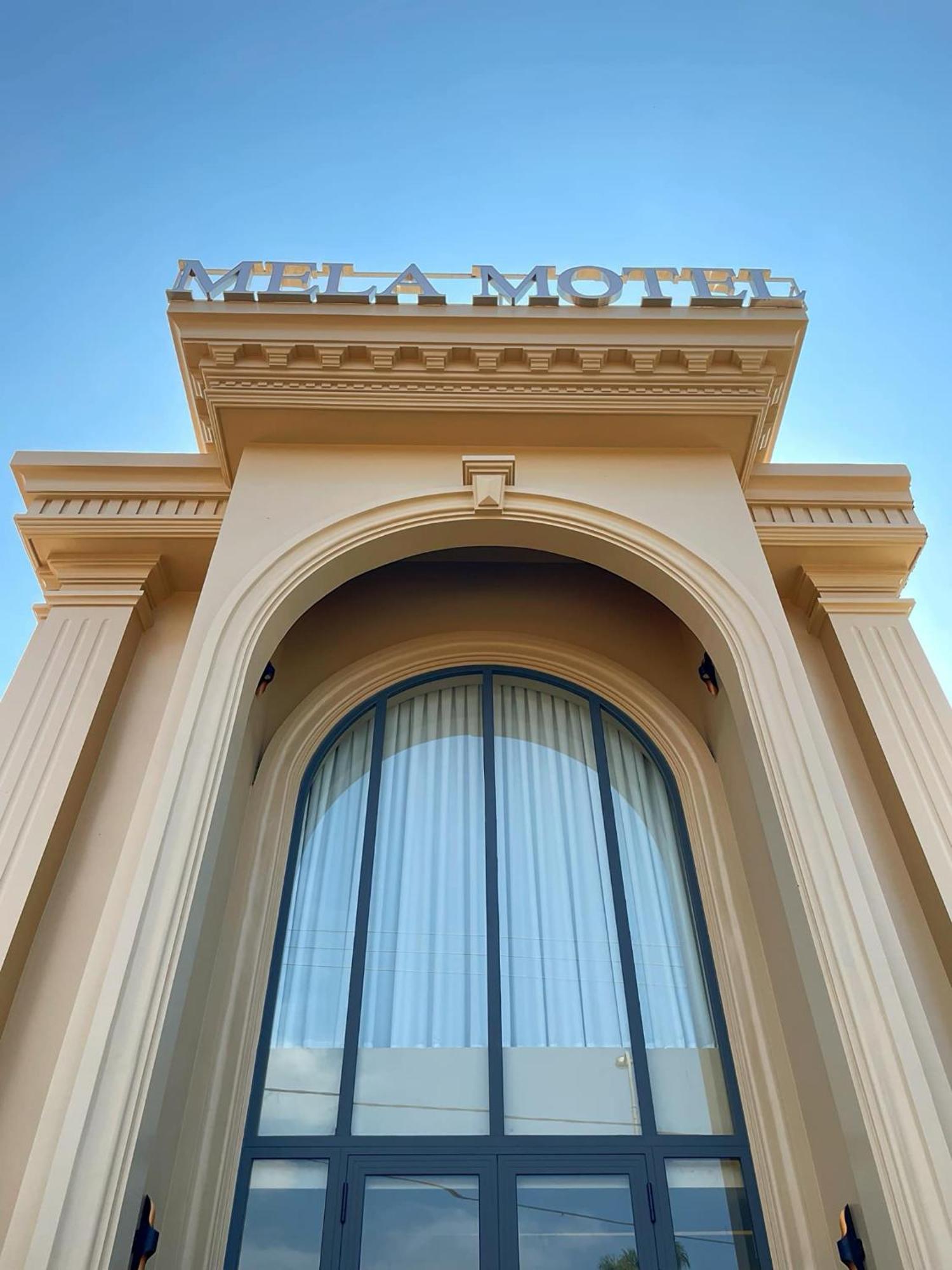 Mela Hotel My Thach Bagian luar foto